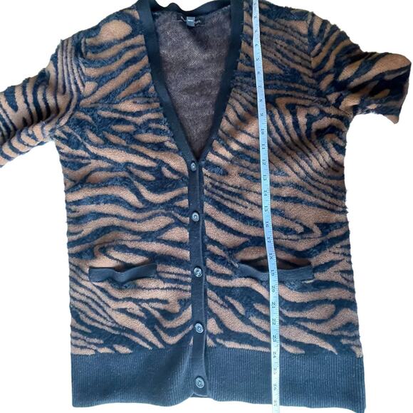 Banana Republic SUPER SOFT Animal Print Boyfriend Cardigan Cotton Sz Sm Women's - Picture 8 of 8